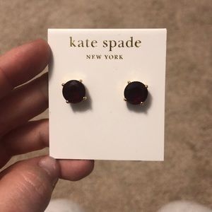 Kate spare burgundy round studs